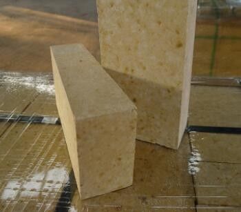 Dry Pressed High Alumina Refractory Bricks Heat Proof Bricks For Cement Kiln