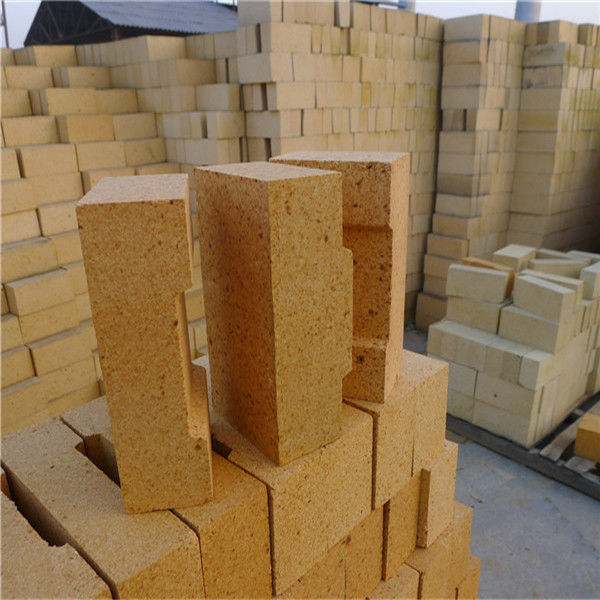 ISO Refractory Fire Bricks BG96A Silica Brick Lower Porosity Clay Brick