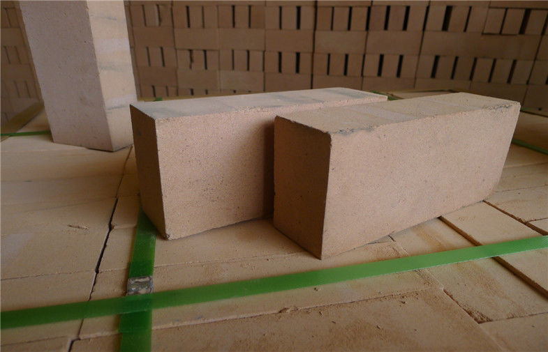 Custom Shaped High Temperature Fire Clay Insulation Brick Refractory