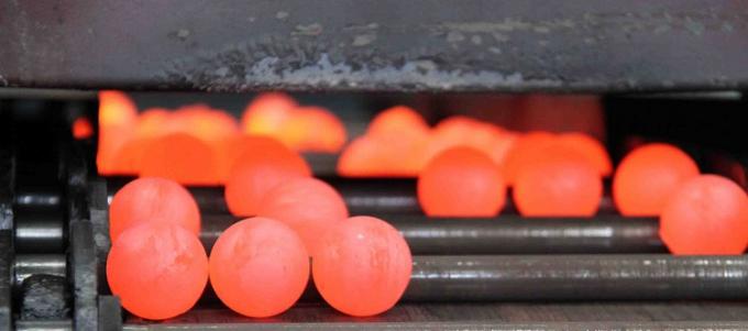 Factory Price 30mm 50mm 100mm Grinding Mining Balls Forged Steel Ball For Ball Mill 2