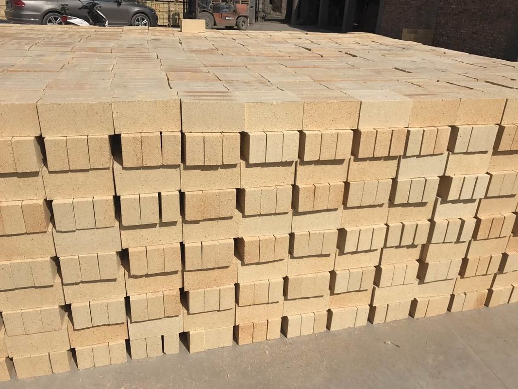 Red Refractory Bricks , Fireclay Bricks High Temperature Resistance 230