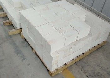 Alumina - Zirconia - Silica Kiln Refractory Bricks , Fused Cast Refractory Fire Bricks