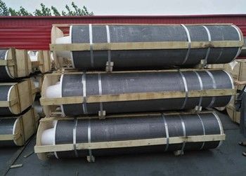 0.3% Ash Graphite Electrode RP/HP/UHP 1500-2700mm Length For Melting Steel