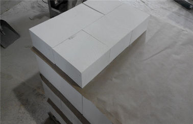 Square Shape High Purity Refractory Fire Bricks White Color For Glass Furnace